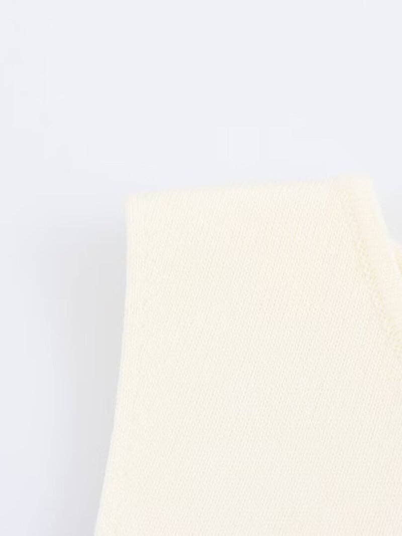 ROSIE SLEEVELESS BUTTON-UP VEST