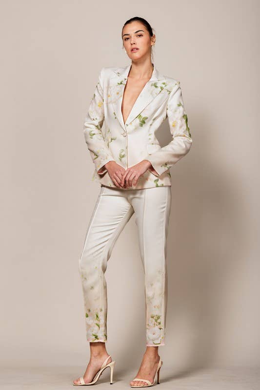 CHLOE FLORAL PRINTED BLAZER AND PANT SET