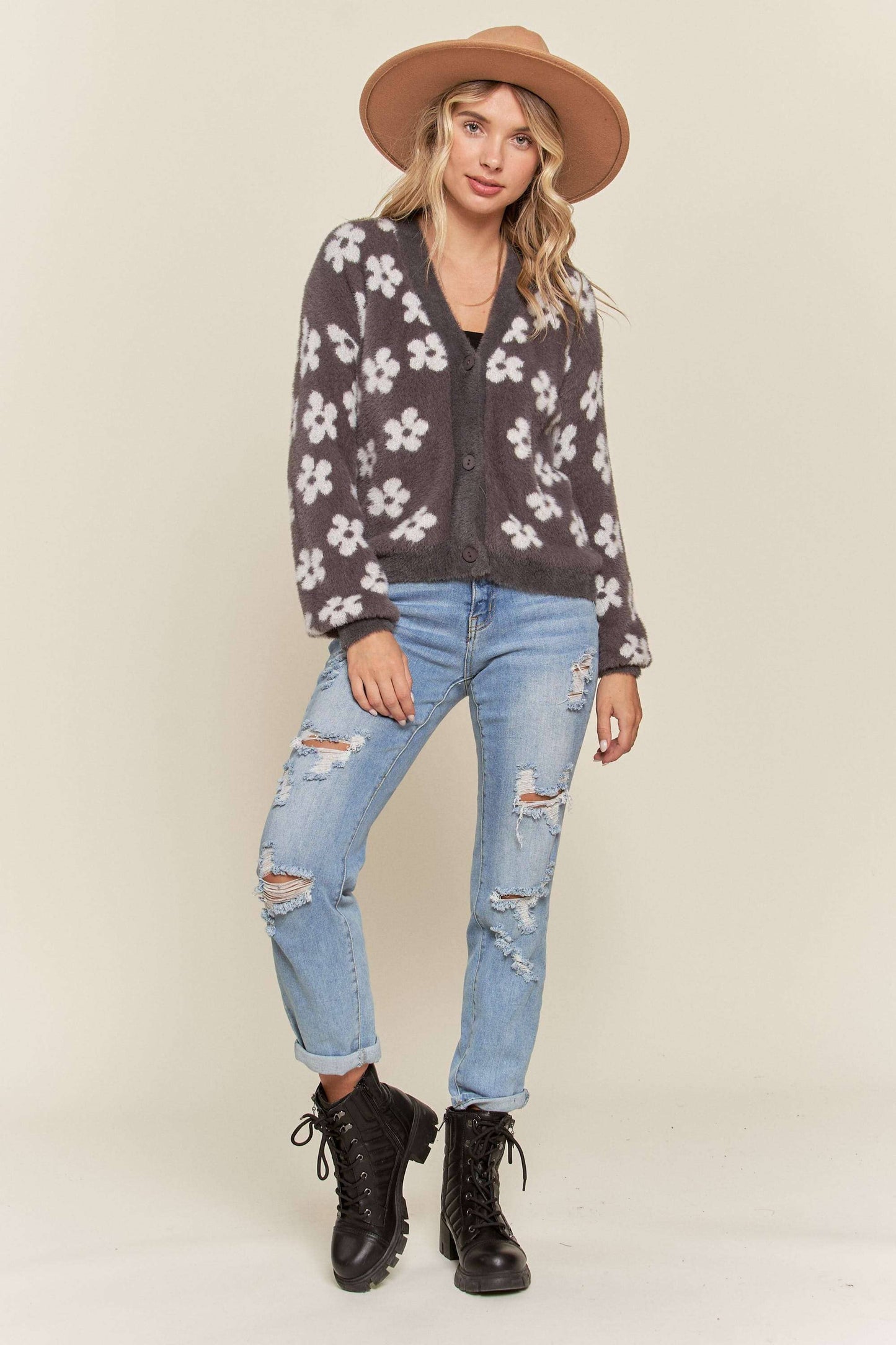 MAE FUZZY SWEATER CARDIGAN